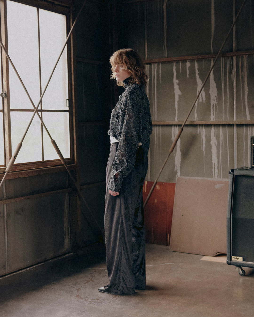 DAMAGE FLORAL LACE SHIRT【BLACK】