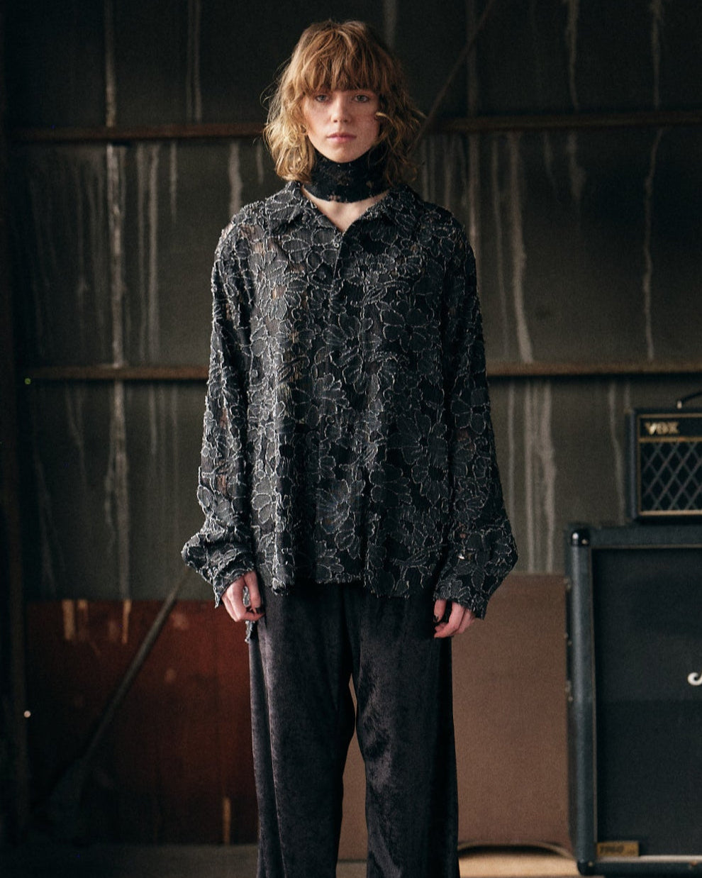 DAMAGE FLORAL LACE SHIRT【BLACK】