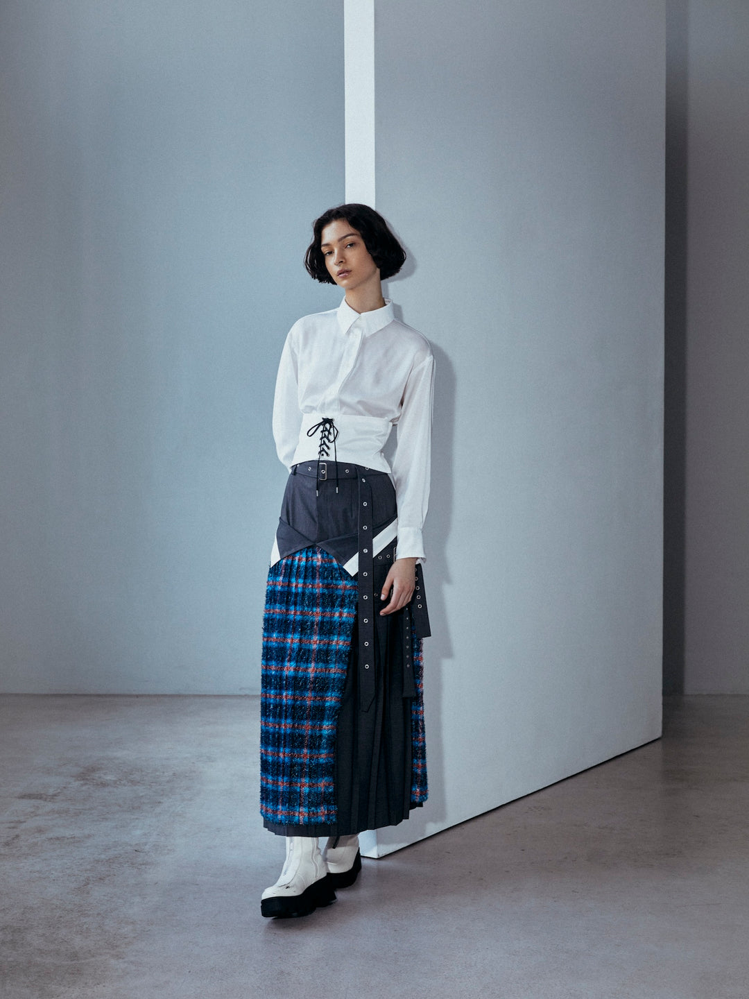 LAYERED WRAP SIDE BELT SKIRT