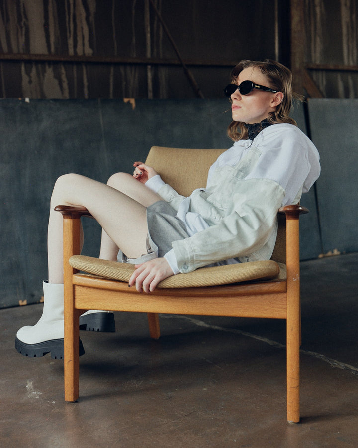 ＜UPCYCLED＞DENIM REBUILD HOODIE【WHITE】