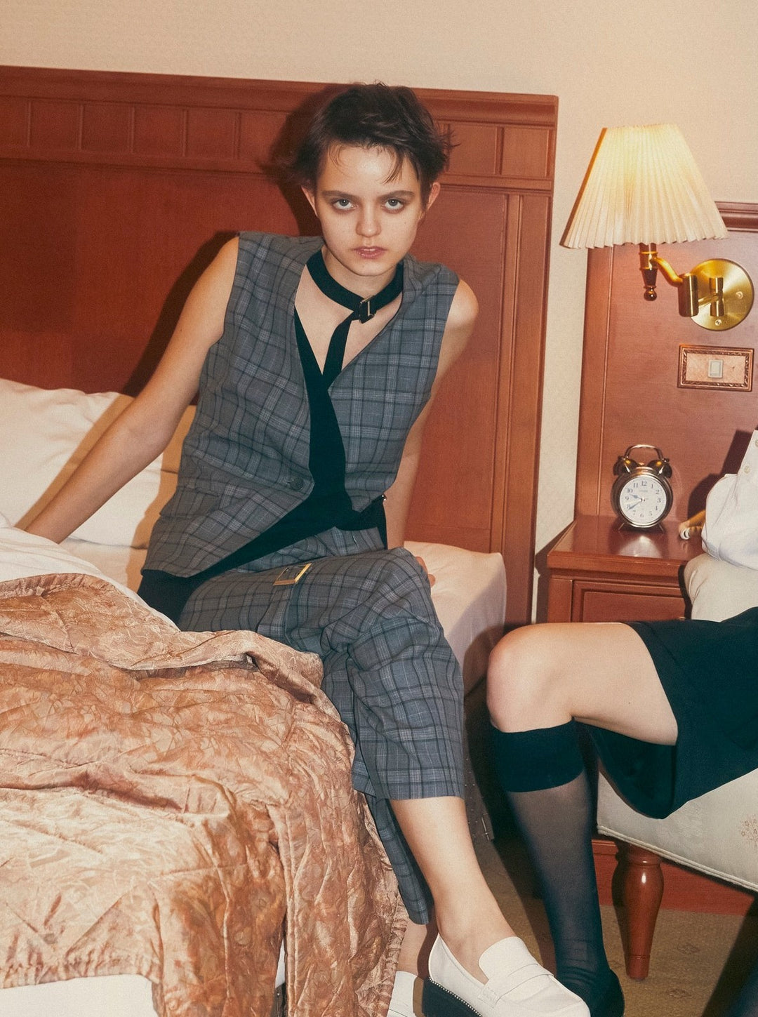 CHOKER ASYMMETRY VEST