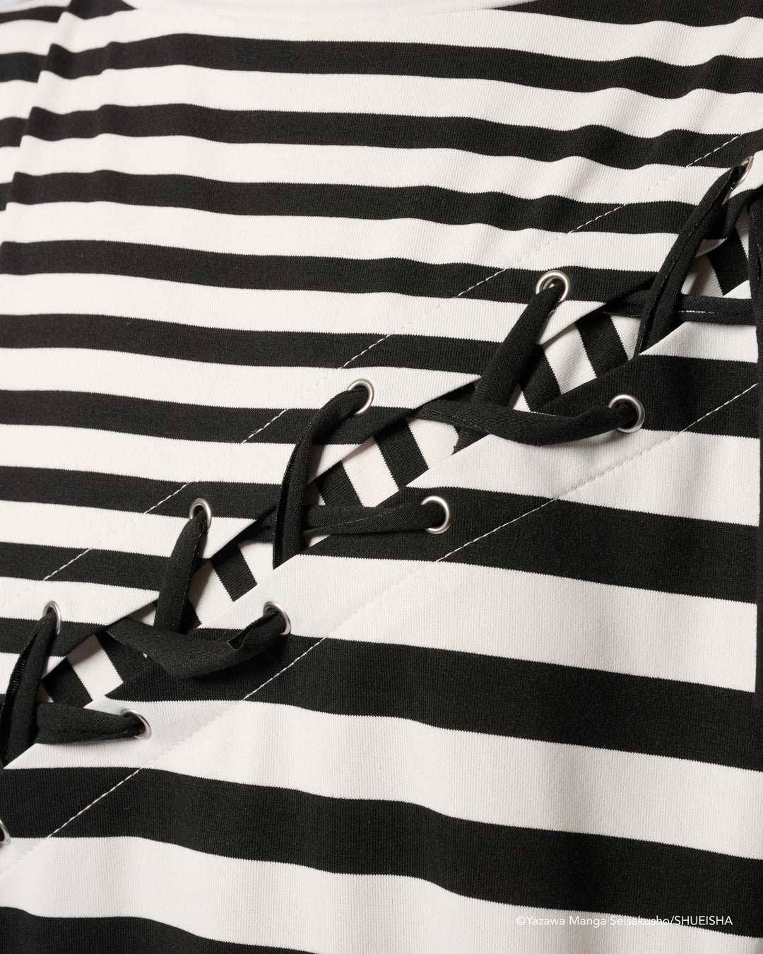 NANA × ADDIXY BORDER LACE-UP TOP [WHITE]