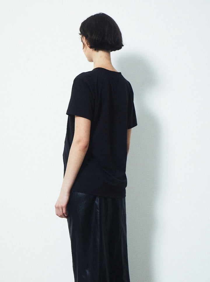 CHOKER DETAIL T-SHIRT【The Music®︎Collaboration】