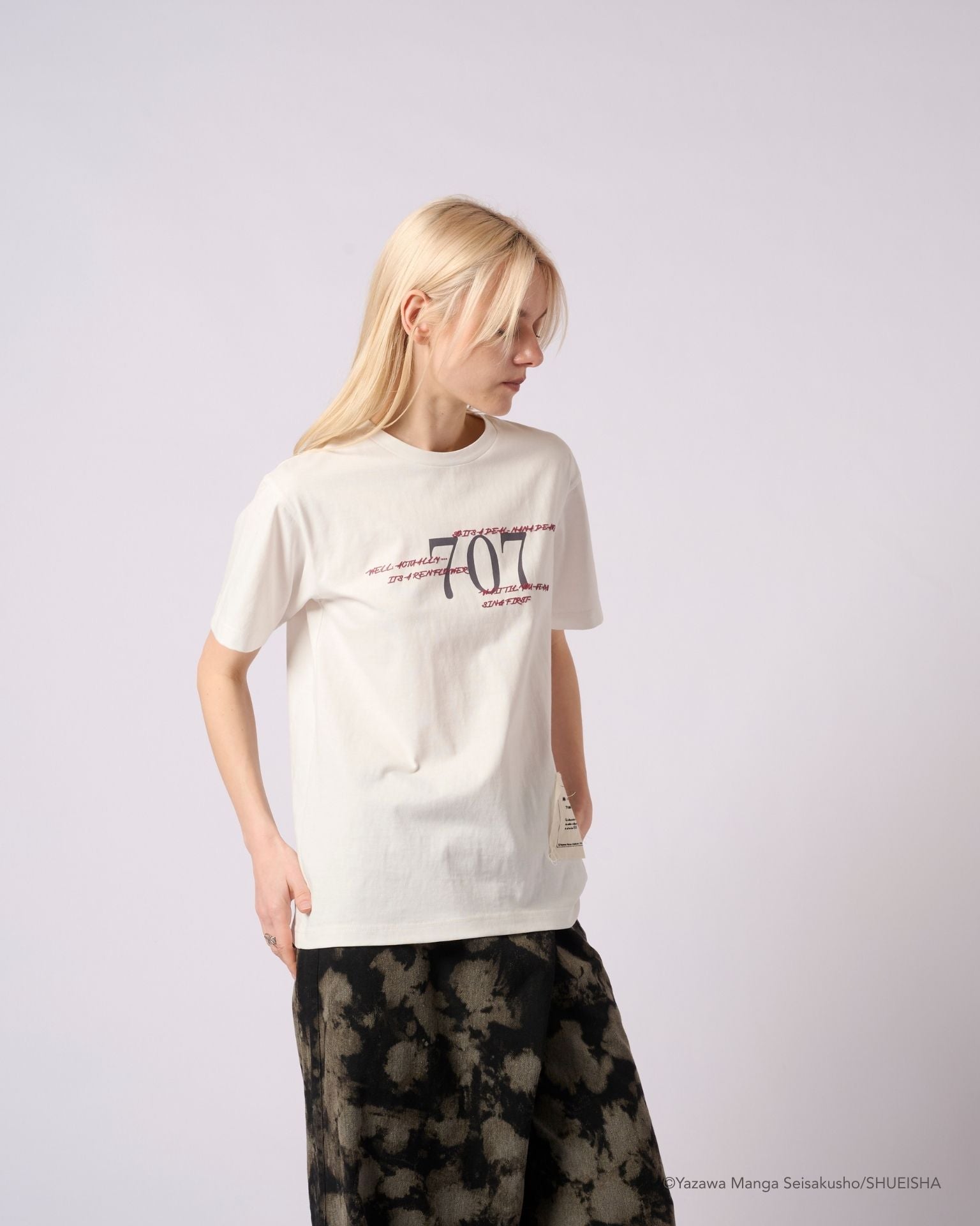 NANA × ADDIXY 707 ROOM TEE【WHITE】