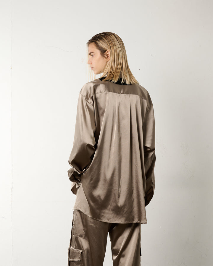FRINGE COLLAR SATIN SHIRT【KHAKI】