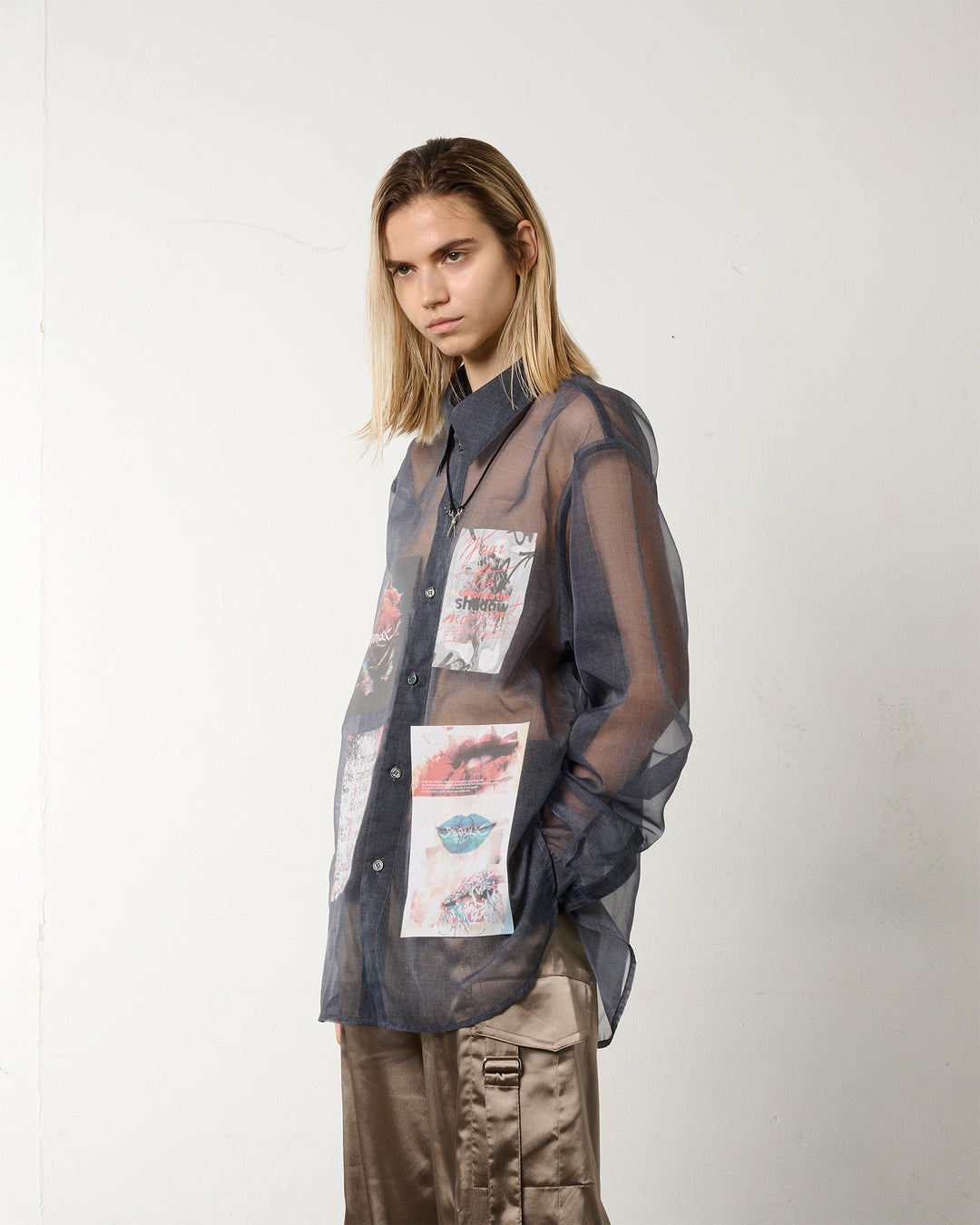 LAYERED GRAPHIC SHEER SHIRT【BLUE】
