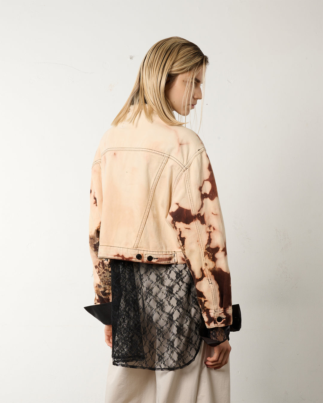 UPCYCLED HYPER BLEACH DENIM JACKET [PINK]