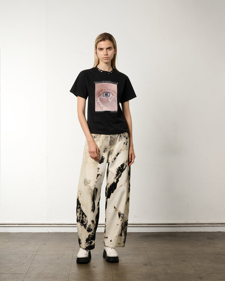ACCESSORY NECK EYE GRAPHIC TEE【BLACK】