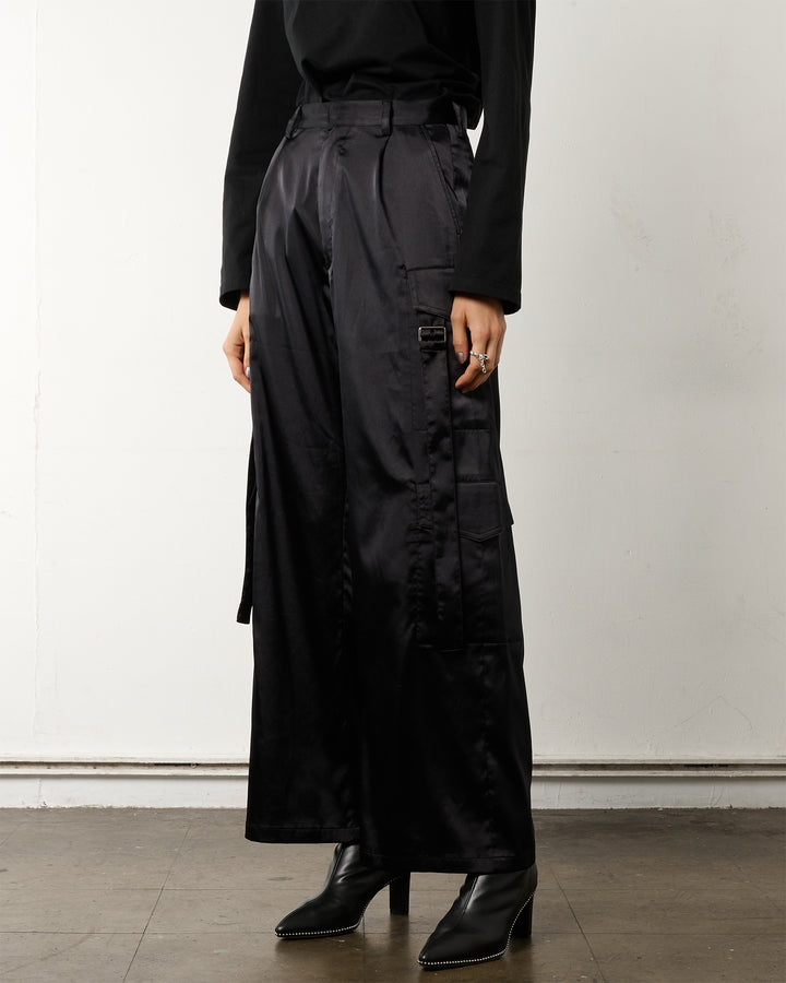 SATIN CARGO STRAP PANTS【BLACK】