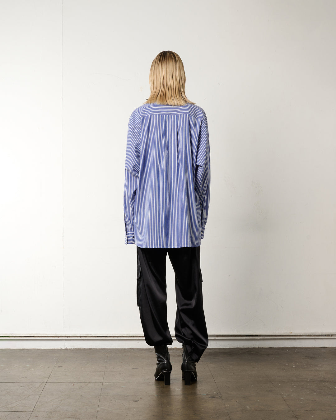KEYRING GRAPHIC SHIRT [BLUE]