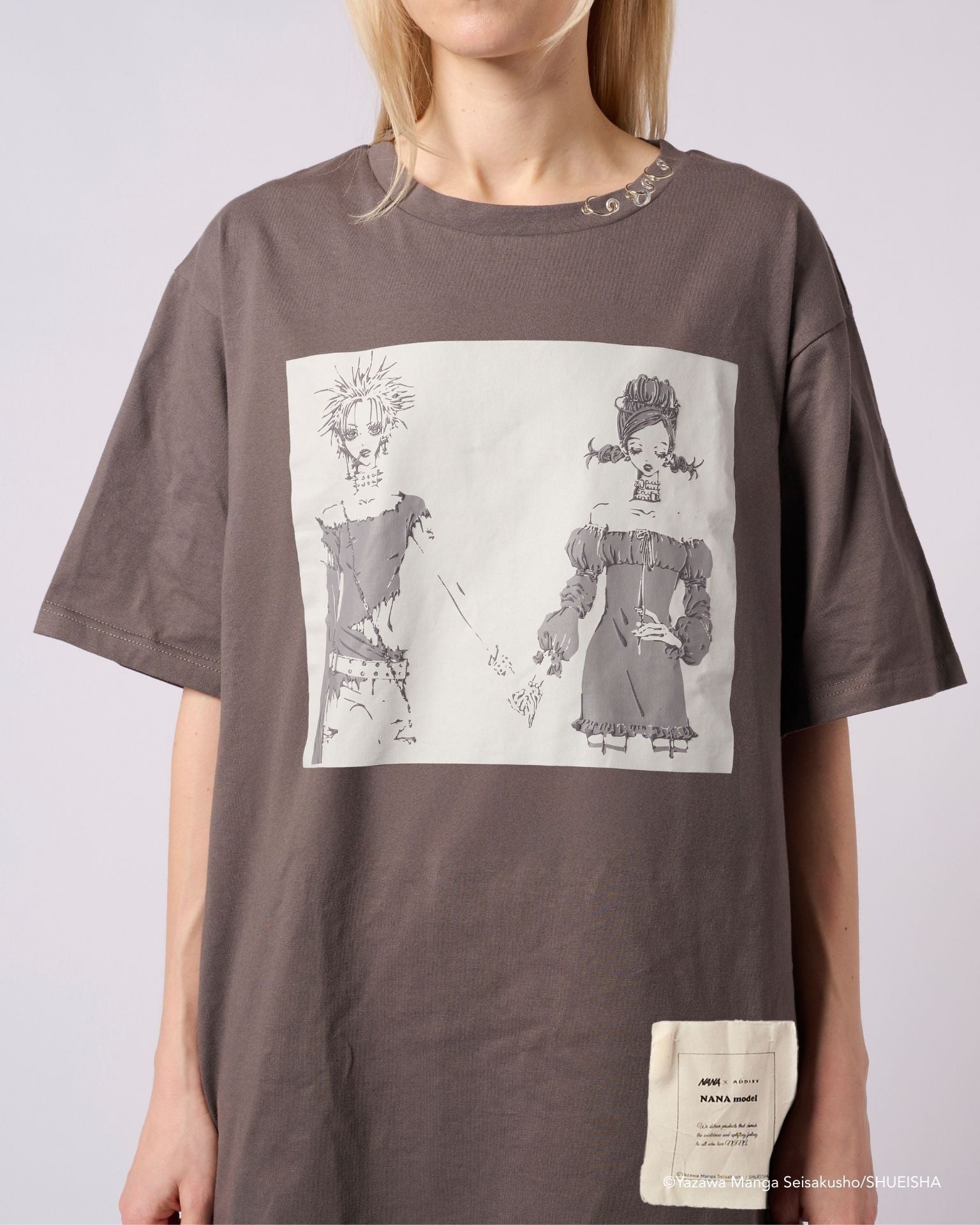 NANA × ADDIXY NANA & HACHI GRAPHIC TEE【DARK GRAY】