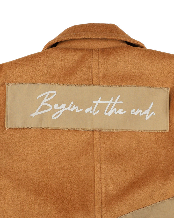 FRAGMENTED PANEL COAT【CAMEL】