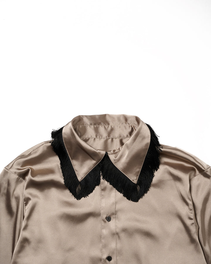 FRINGE COLLAR SATIN SHIRT【KHAKI】