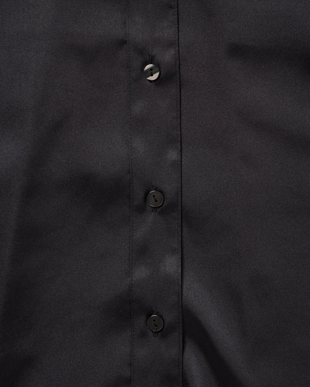 FRINGE COLLAR SATIN SHIRT【BLACK】