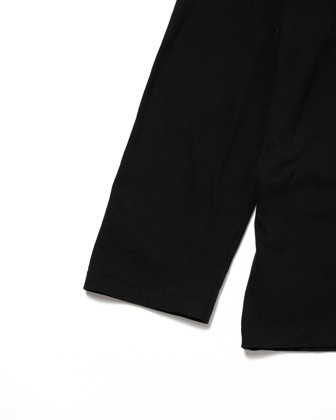 CHOKER NECK STUDS L/S TEE